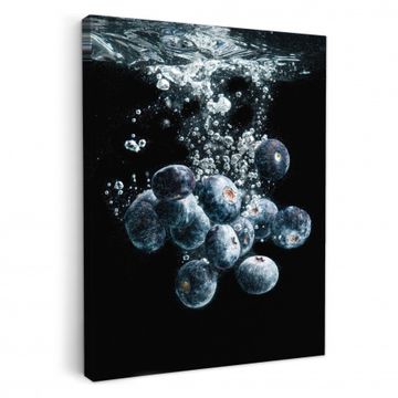 Canvas schilderij - Blauwe Bessen Onderwaterballet