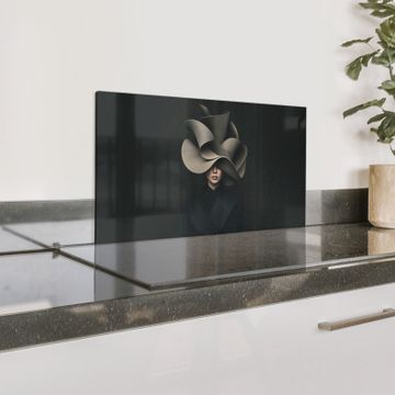 Spatscherm Aluminium - Zwarte - Hoed - Vrouw