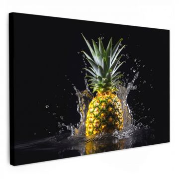 Canvas schilderij - Ananas - Fruit - Water - Planten - Zwart