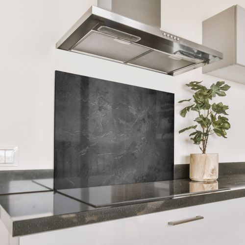 Spatscherm Aluminium - Schemerig Betonlandschap