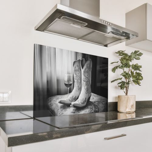Spatscherm Aluminium - Wijn - Cowboylaarzen - Raamlicht - Wit