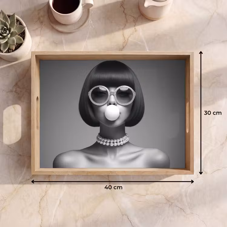 Dienblad - Vrouw - Zwart Wit - Ketting - Zonnebril — 7