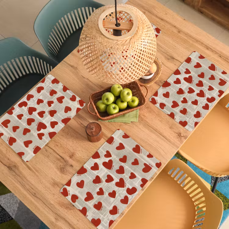 Placemat vinyl - Hartjes - Krant - Loveyou — 3
