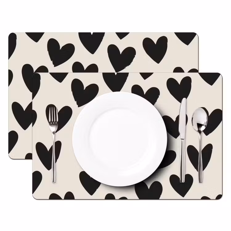 Placemat vinyl - Hartjes - Zwart - Beige — 2