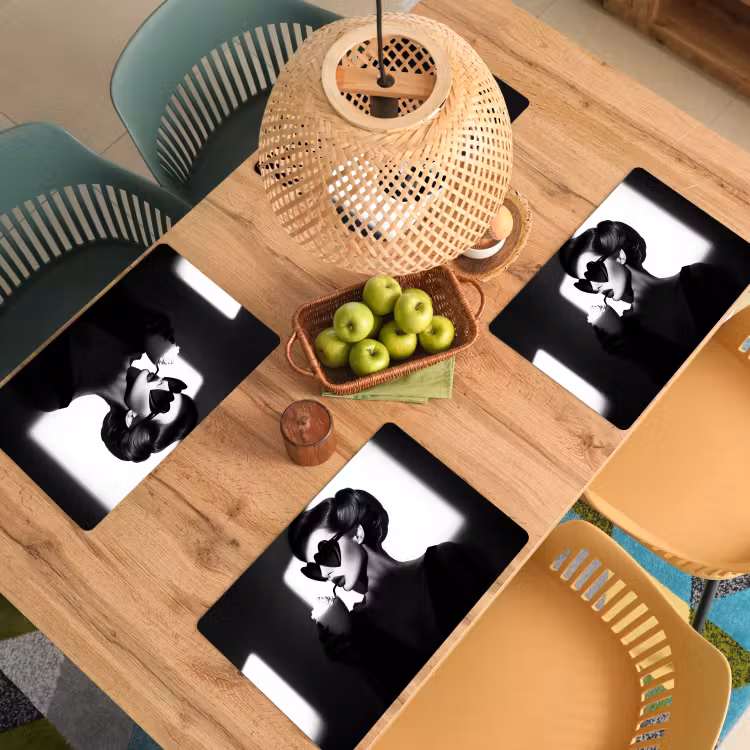 Placemat vinyl - Vrouw - Zwart - Hart — 3