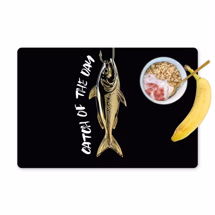 Placemat vinyl - Vis - Zwart - Goud - Tekst — 1
