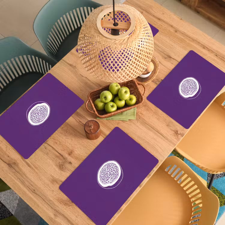 Placemat vinyl - Passievrucht - Zaadjes - Paars - Minimalistisch — 3