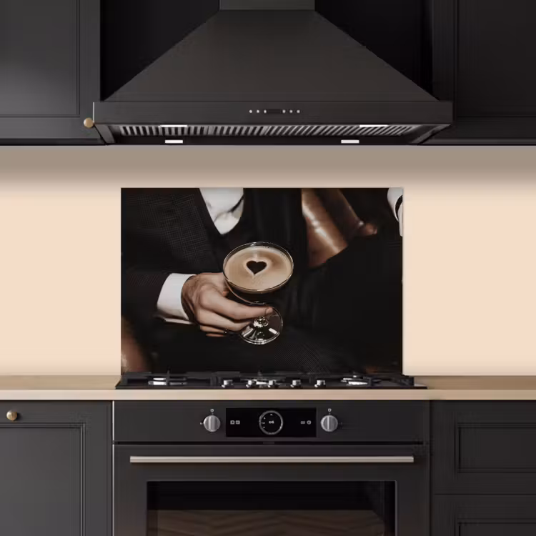 Spatscherm keuken - Hartje - Cocktail - Espresso Martini - Hand — 5