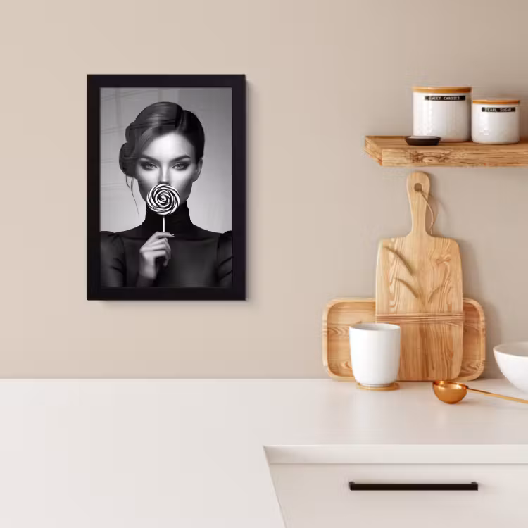 Poster met lijst - Vrouw - Lolly - Zwart — 4