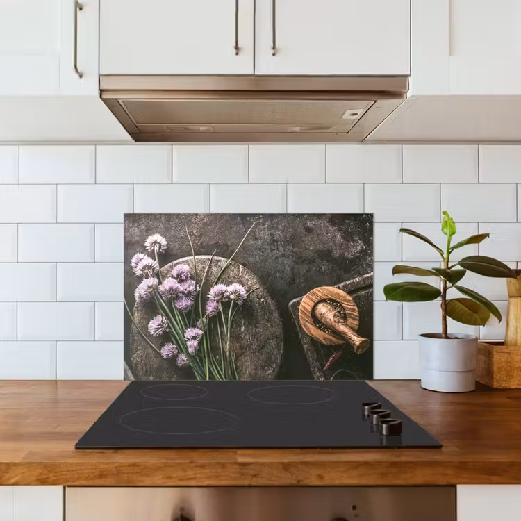 Spatscherm keuken - Stilleven met Bieslook — 3