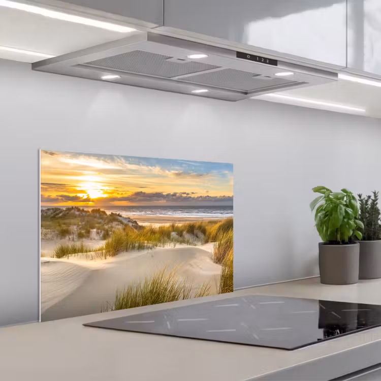 Spatscherm keuken - Stralen over het Duinlandschap — 1