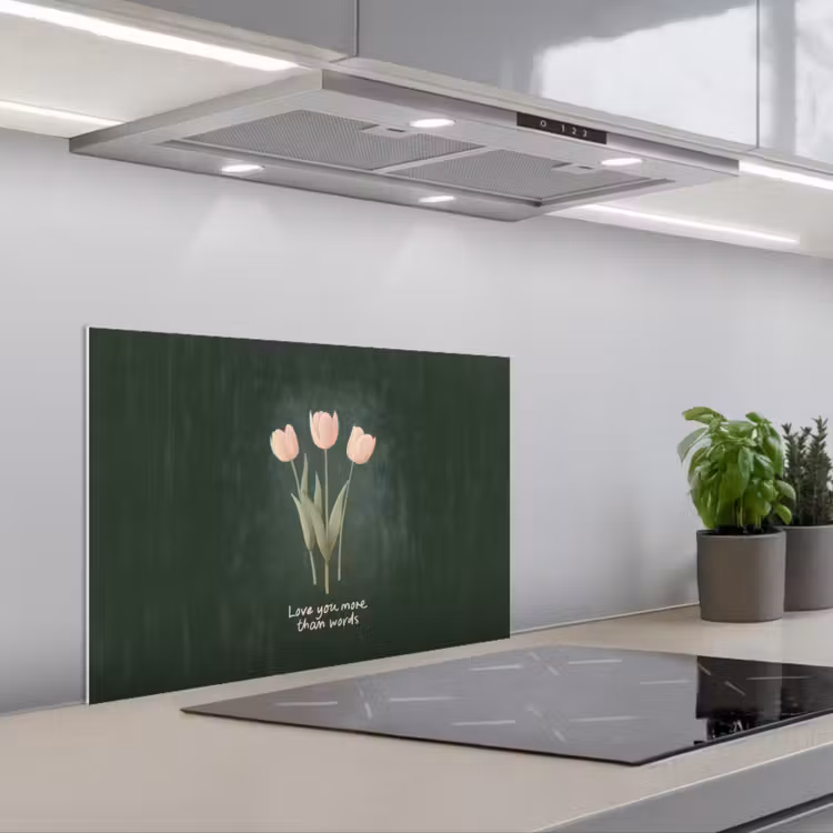 Spatscherm keuken - Tulpen - Roze - Tekst - Love — 1