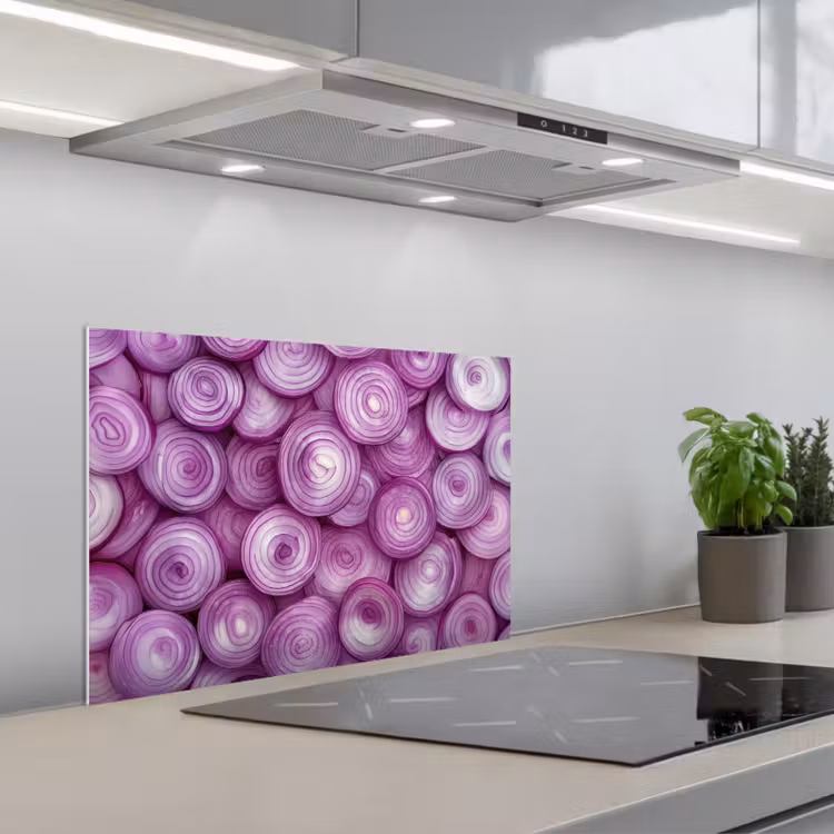 Spatscherm keuken - Paars - Uien - Close up — 1