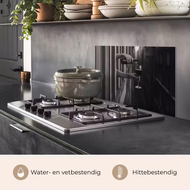 Spatscherm keuken - Wijnfles - Glas - Handen - Raam — 2