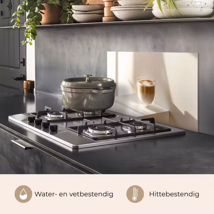 Spatscherm keuken - Mok - Latte - Minimalistisch - Schaduw — 2