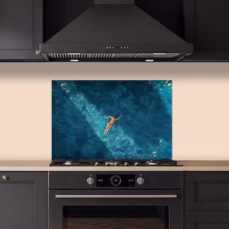 Spatscherm keuken - Vrouw - Water - Bikini - Oranje — 5