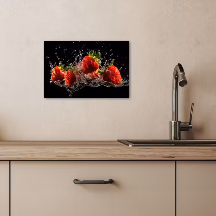 Canvas schilderij - Aardbeien - Fruit - Rood - Water - Zwart — 5