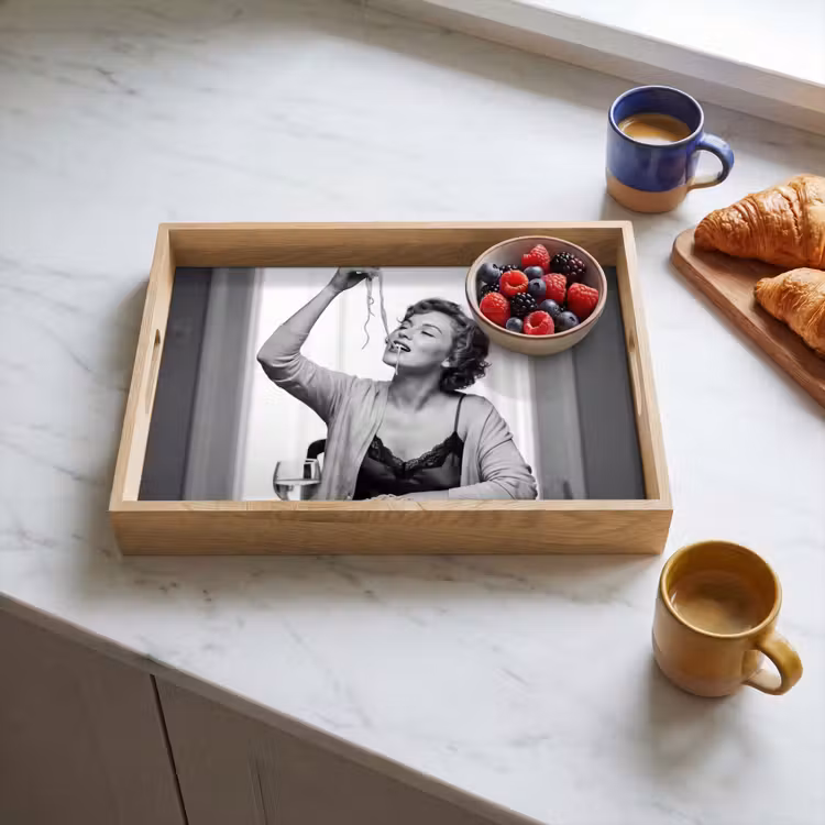 Dienblad - Vrouw - Spaghetti - Zwart - Wit — 3