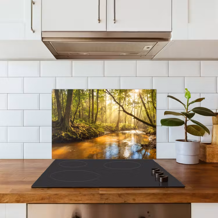 Spatscherm keuken - Bos - Beek - Zonlicht - Natuur - Groen — 3