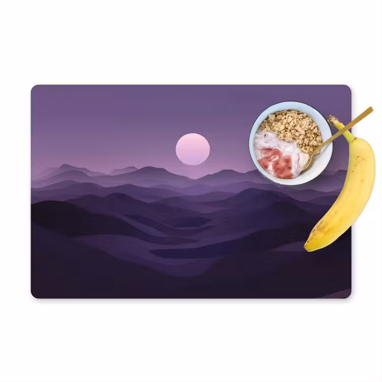 Placemat vinyl - Heuvels - Paars - Mist - Zon — 1