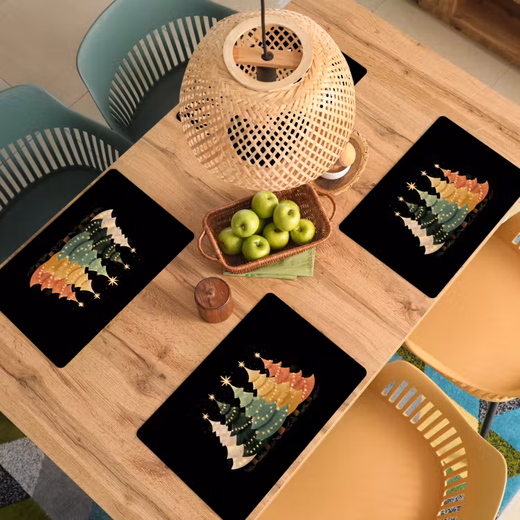 Placemat vinyl - Kerstbomen - Kleurrijk - Lichtjes - Ster — 3