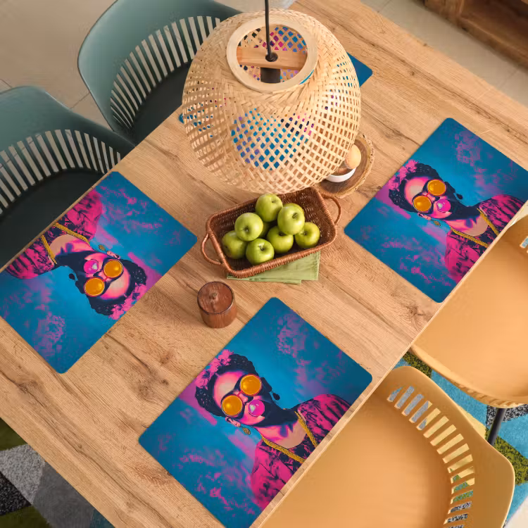 Placemat vinyl - Vrouw - Kauwgom - Zonnebril - Oranje — 3