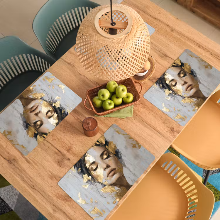 Placemat vinyl - Sierlijk - Vrouw - Goud - Ogen — 3