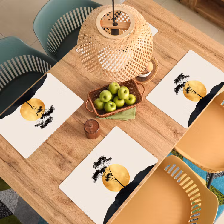 Placemat vinyl - Zwarte boom - Gouden cirkel - Heuvel — 3