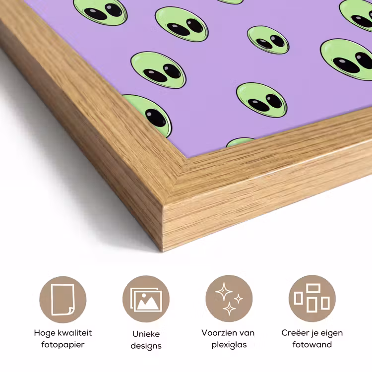 Poster met lijst - Alien - Retro - Lila — 6