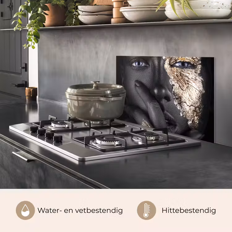 Spatscherm keuken - Vrouw - Goud - Zwart - Schmink - Luxe — 2