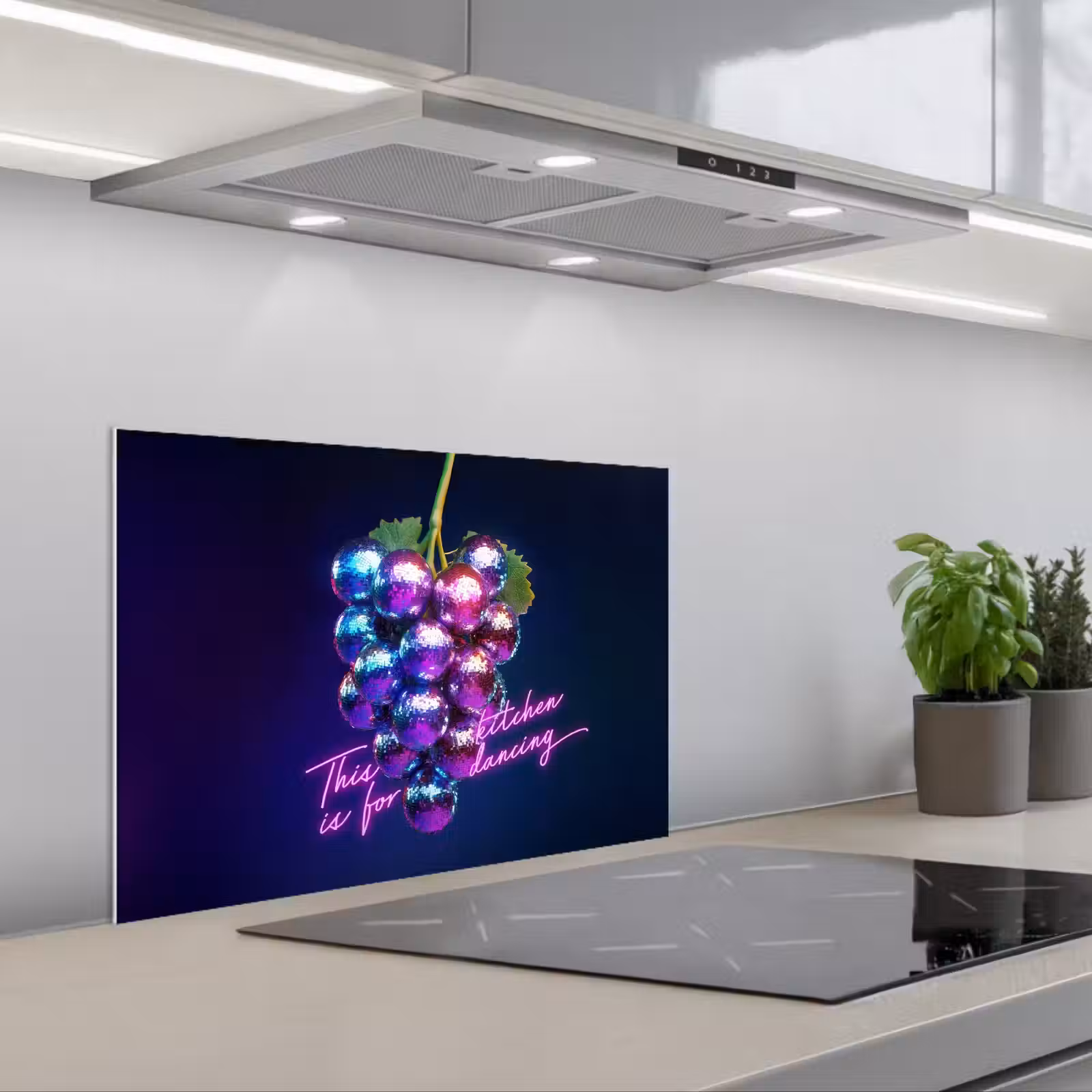 Spatscherm keuken - Quote - Neon - Disco - Druiven — 1