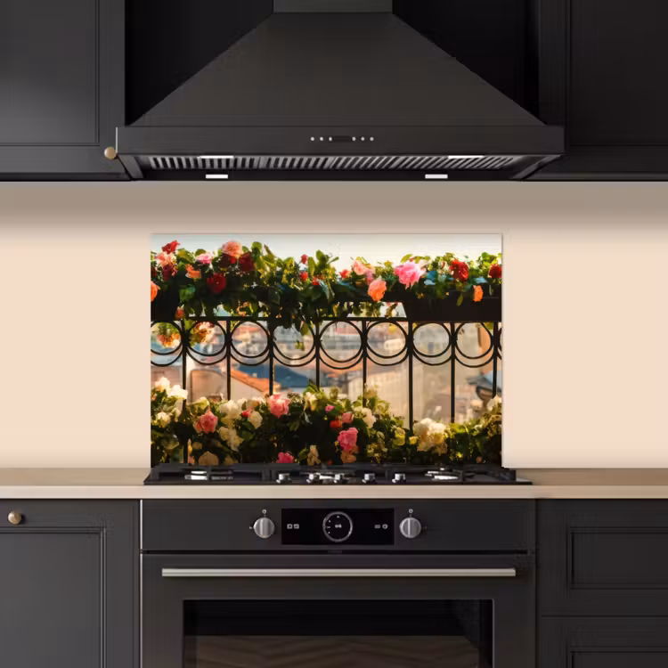 Spatscherm keuken - Bloemen - Hek - Stadszicht - Zomer — 5