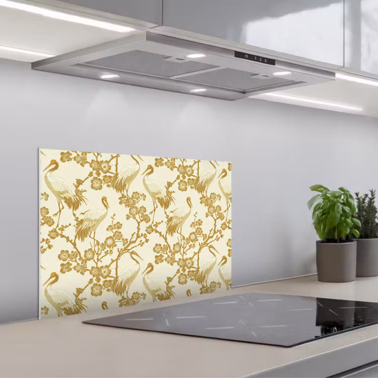 Spatscherm keuken - Kraanvogels - Kersenbloesem - Goud — 1