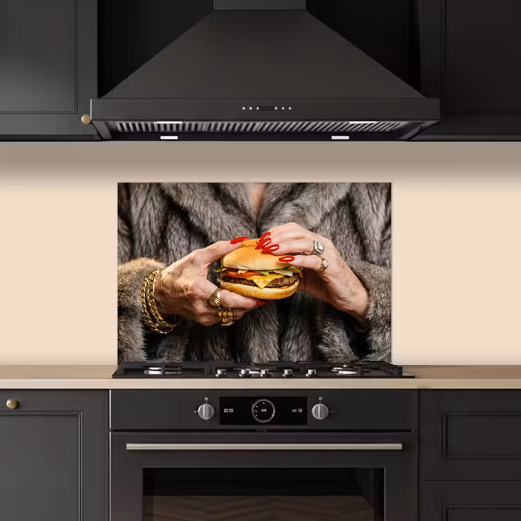 Spatscherm keuken - Vrouw - Hamburger - Bontjas — 5