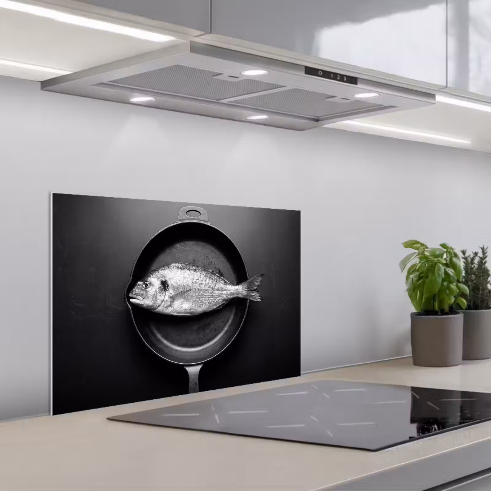 Spatscherm keuken - Pan - Vis - Zwart - Wit — 1