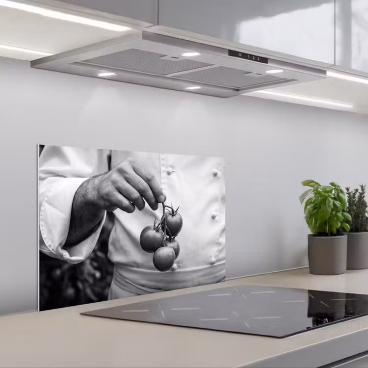 Spatscherm keuken - Tomaten - Chef - Zwart - Wit — 1